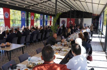 AHİD yönetimi genel kurulun ardından ilk toplantısını yaptı 