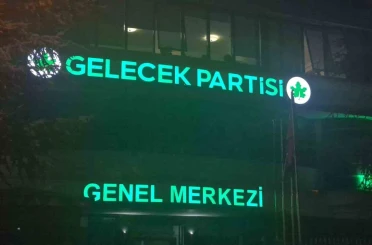 Ahmet Davutoğlu, Gelecek Partisi’nin siyasi faaliyetlerini sonlandırma kararı aldıklarını duyurdu 