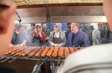 Aile ve Sosyal Hizmetler Bakanı Göktaş: "Her daim çocuklarımızın yanında olmaya devam edeceğiz"