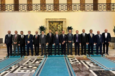 AK Parti Bursa’da iki ilçe başkanlığına yeni atama