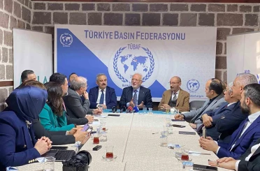 AK Parti Genel Başkan Vekili Elitaş: "Seçimlerin öne alınması ile ilgili en uygun zaman mevsimsel olarak kasım ayı, 2027 yılı Kasım ayı içerisinde"