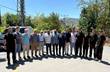AK Parti Merkez İlçe Teşkilatı Yeniköy’de vatandaşlarla buluştu 