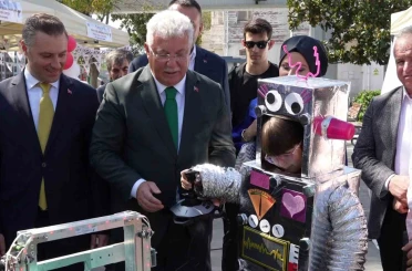 AK Parti milletvekilleri Bakırköy’de sahaya indi 