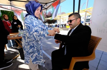 Akdağmadeni Belediyesi’nden Filistin’e manevi destek 