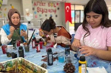 Akdeniz Belediyesinden anneler ve kızlarına kamp sürprizi 