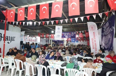 Akdeniz’de ilk iftar sofrası kuruldu 