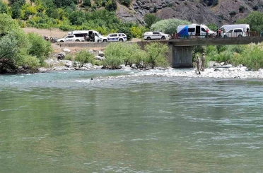 Akıntıya kapılan şahıs için arama çalışmaları sürüyor 