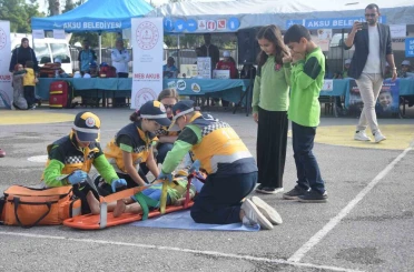 Aksu’da "Sağlıklı Çocuk, Sağlıklı Gelecek" programı ilgi gördü 