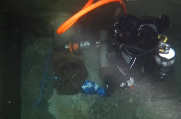 Aktarma havuzundaki arızaya su altından müdahale 