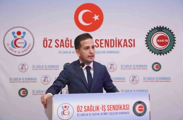 Aküzüm: "Öğretmenlerimiz, çocuklarımızın yüreğine ve zihnine dokunuyor" 