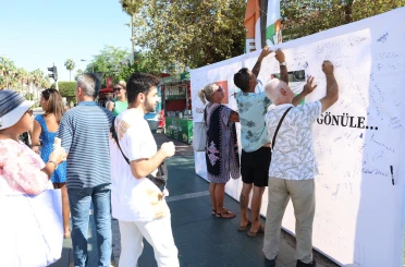 Alanya, Filistin için tek yürek oldu 