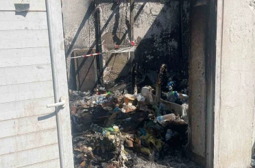 Alanya’da 5 yıldızlı otelin geri dönüşüm deposundaki yangın korkuttu 