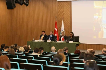 Alanya’nın sağlık turizmi ALKÜ’de masaya yatırıldı 