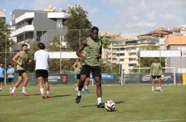 Alanyaspor, Gençlerbirliği maçı hazırlıklarını tamamladı 