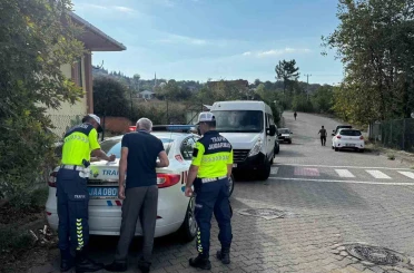 Alaplı’da jandarma ekiplerinden okul servislerine sıkı denetim 