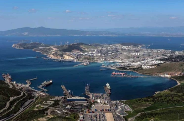 Aliağa limanlarında 73 milyon ton elleçleme yapıldı 