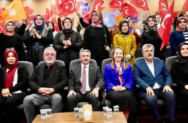 Alkayış"tan muhalefete partisinin kadın kolları üzerinden gönderme 