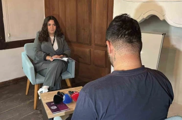 Alkol bağımlılığını yendi, şimdi diğer gençlere umut oluyor 