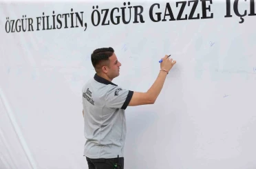 ALKÜ’den Gazze’ye destek 