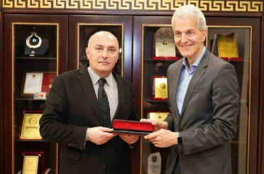 Alman Elçi Bredohl’dan ETSO’ya ziyaret: Erzurum’un yatırım potansiyeli değerlendirildi 