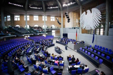 Alman Meclisinde şüpheli USB alarmı 