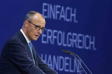 Almanya Başbakanı Merz: "Ukraynalı gençler Almanya’ya gelmek yerine ülkelerinde kalarak hizmet etmeli" 