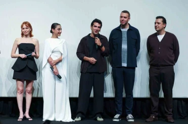 Altın Portakal, Gelin Takımı 2’nin galasıyla başladı 