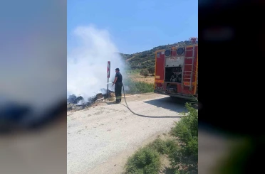 Altınözü’de çöplük yangını 