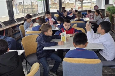 Altıntaş’ta kitap okuma etkinliği 