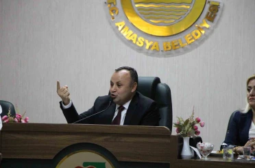 Amasya Belediye Başkanı’ndan vatandaşlara: "Hakaretlerinizi silmeyin, savcılıkta hesaplaşacağız" 