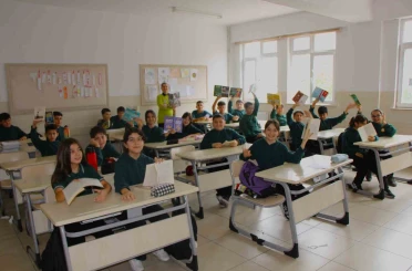 Amasya’da 53 binden fazla öğrenci için eş zamanlı kitap saati 