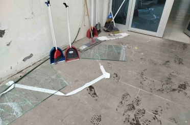 Amatör lig maçında olay çıktı: Musluklar söküldü, camlar kırıldı 