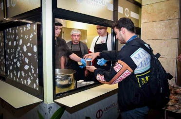 Anadolu Üniversitesi’nden sınav haftasında öğrencilere çay, kahve ve çorba ikramı 