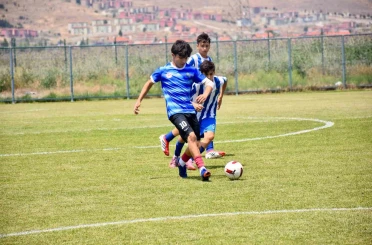ANALİG Yıldızlar Futbol Müsabakaları Afyonkarahisar’da başladı 