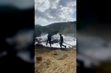 Anız yangınında 3 dönüm alan ile traktör ve patoz makinesi zarar gördü 