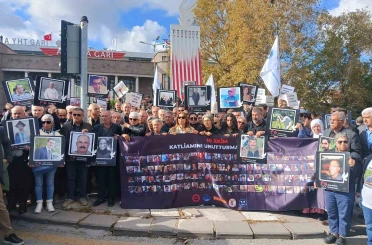 Ankara Garı saldırısında hayatını kaybedenler 10’ncu yılında törenle anıldı 