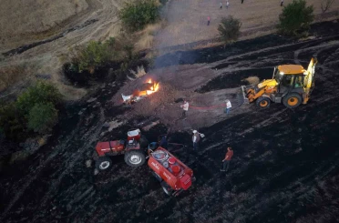 Ankara’da aracın alev alması ile çıkan yangın söndürüldü 