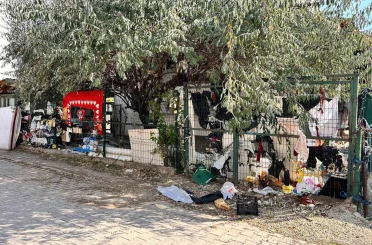 Ankara’da çöp dolu evden yayılan kötü koku mahalleyi ayağa kaldırdı 