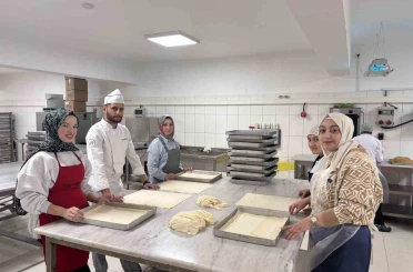 Ankara’da Hanım Evinde lezzetin ustalığı imalathanede öğretiliyor 