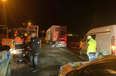 Ankara’da tıra çarpan aracın sürücüsü hayatını kaybetti 