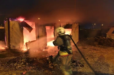 Antakya’da konteyner yangını 