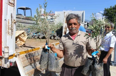 Antalya Büyükşehir Belediyesi’nden fidan desteği 