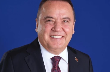 Antalya Büyükşehir davasında Böceklerin tutukluluğuna devam kararı 
