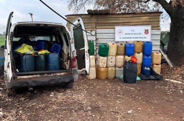 Antalya’da 2 bin 350 litre kaçak akaryakıt ele geçirildi 