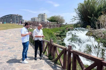 Antalya’da 40 metrelik falezlerden düşen ABD uyruklu turist hayatını kaybetti 