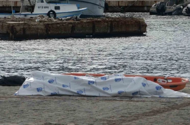 Antalya’da denizde erkek cesedi bulundu 