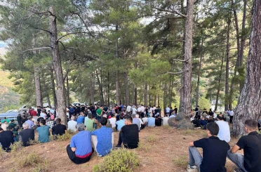 Antalya’da kazada hayatını kaybeden çocuk toprağa verildi 