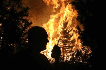 Antalya’da ormanlık alanda yangın kontrol altına alındı 