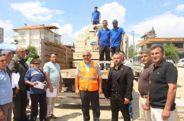 Antalya’nın dört bir yanına arı kovanı desteği 