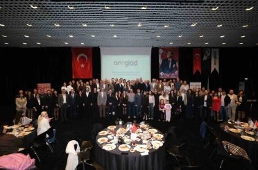 ANTGİAD iftarında "İnsanın Fabrika Ayarları" konuşuldu 